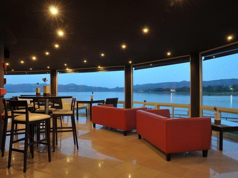Lake Buenavista Apart Hotel & Suites Villa Carlos Paz Esterno foto