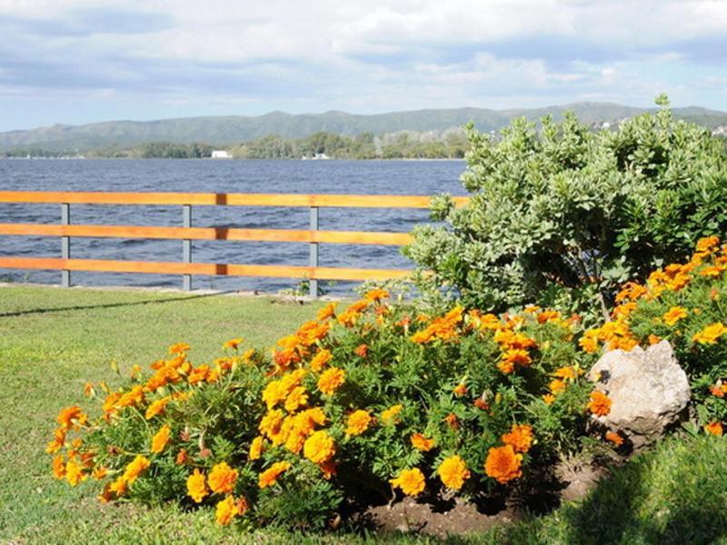 Lake Buenavista Apart Hotel & Suites Villa Carlos Paz Esterno foto