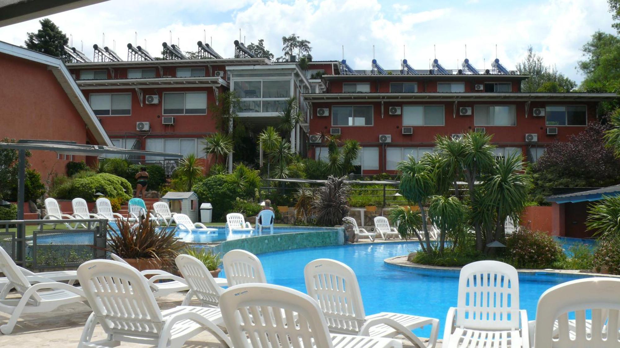 Lake Buenavista Apart Hotel & Suites Villa Carlos Paz Esterno foto
